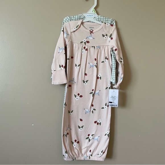 Carter’s 2 pack sleeper gowns - Picture 1 of 5